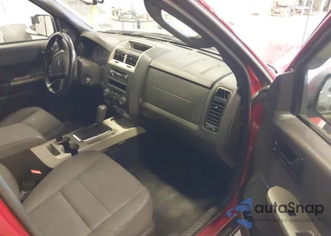 2011 Ford Escape Xlt из США, поврежденный, VIN 1FMCU9DG7BKB94722